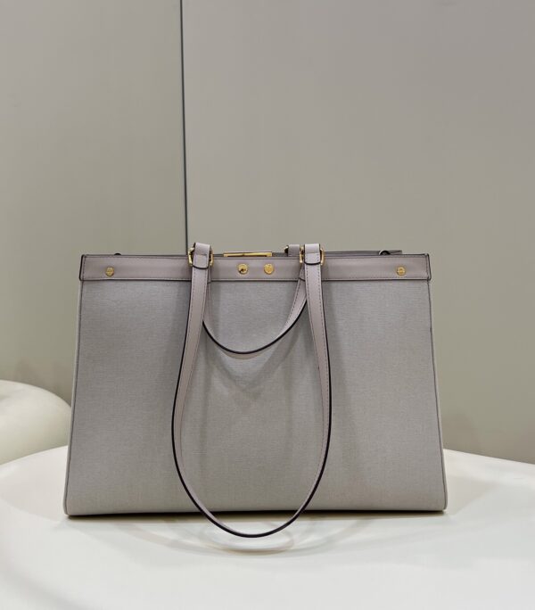 Fendi Peekaboo Tote Handbag - Gray - Image 5