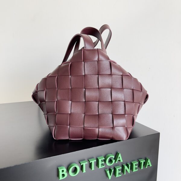 Bottega Veneta Bowling Cassette Bag - Maroon - Image 4