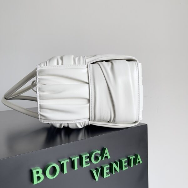 Bottega Veneta New Tote Bag - White - Image 5