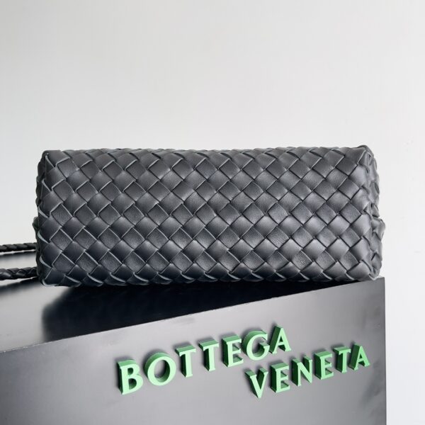 Bottega Veneta Andiamo Woven Handbag - Black - Image 4