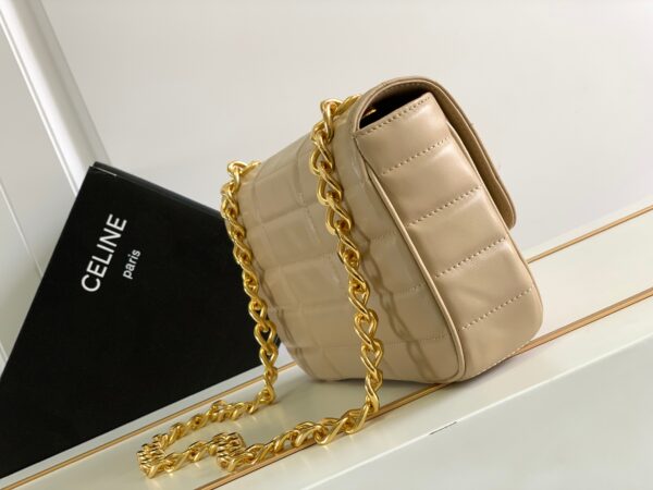 Celine Matelassé Monochrome Quilted Shoulder Bag - Cream - Image 5